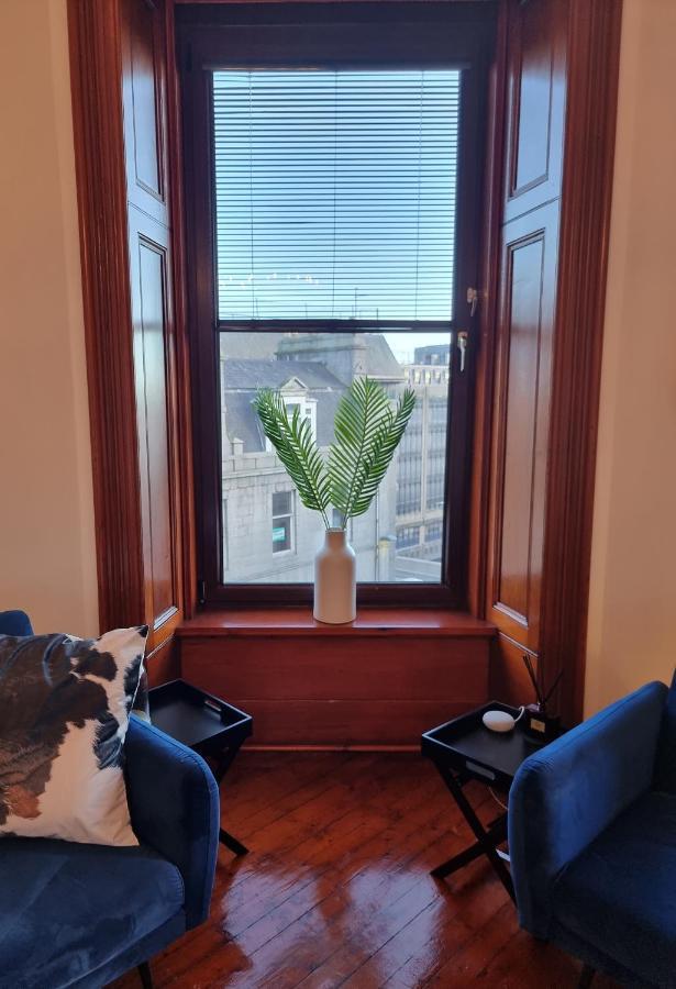 Luxury 2 Bedroom City Centre Apartment With Panoramic Views And High Ceilings Aberdeen Esterno foto