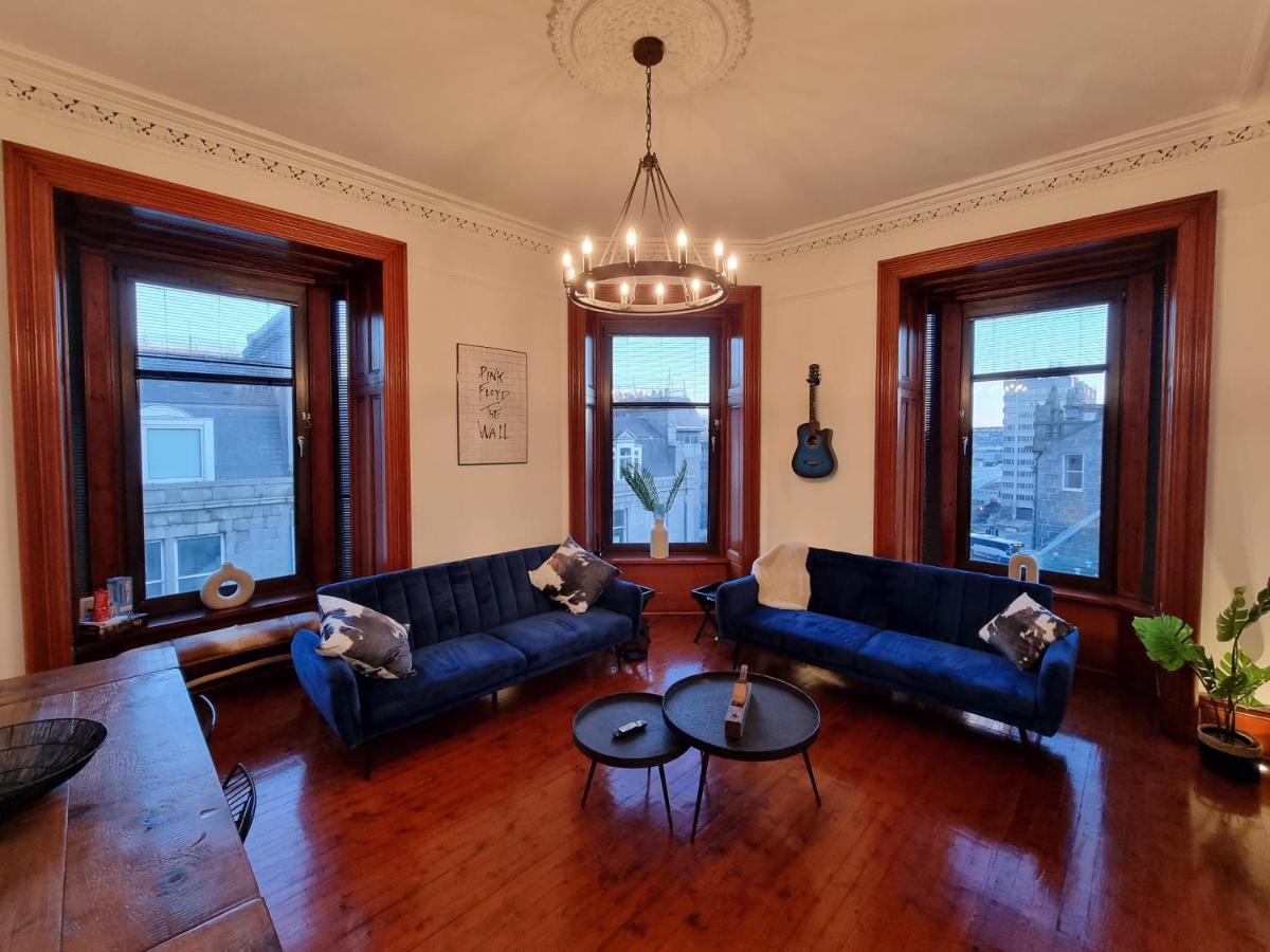Luxury 2 Bedroom City Centre Apartment With Panoramic Views And High Ceilings Aberdeen Esterno foto